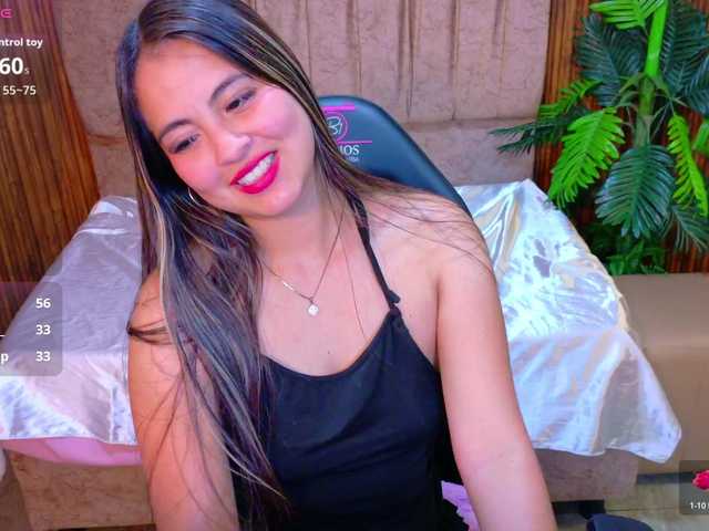 juanita-tay live webcam show