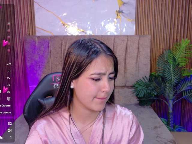 juanita-tay live cam on BongaCams