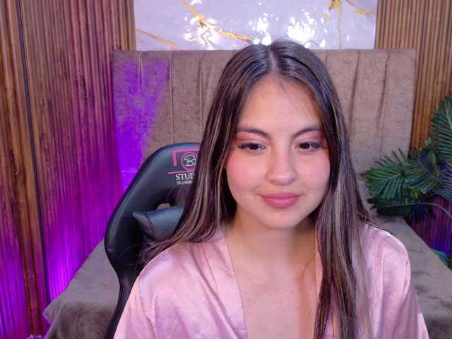juanita-tay live cam on BongaCams