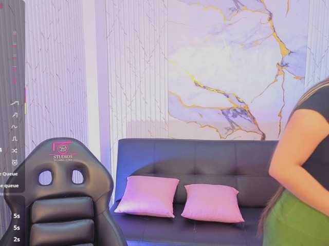 juanita-tay live cam on BongaCams