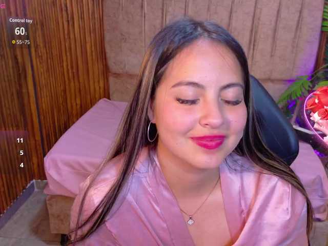 juanita-tay live cam on BongaCams