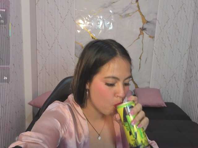 juanita-tay live cam on BongaCams