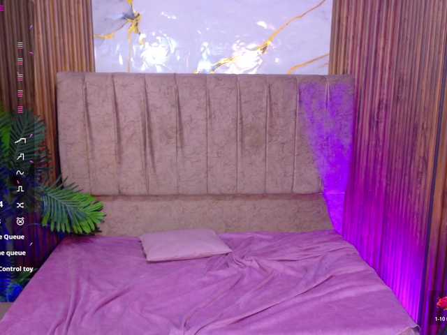 juanita-tay live cam on BongaCams