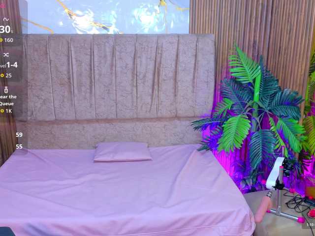 juanita-tay live cam on BongaCams