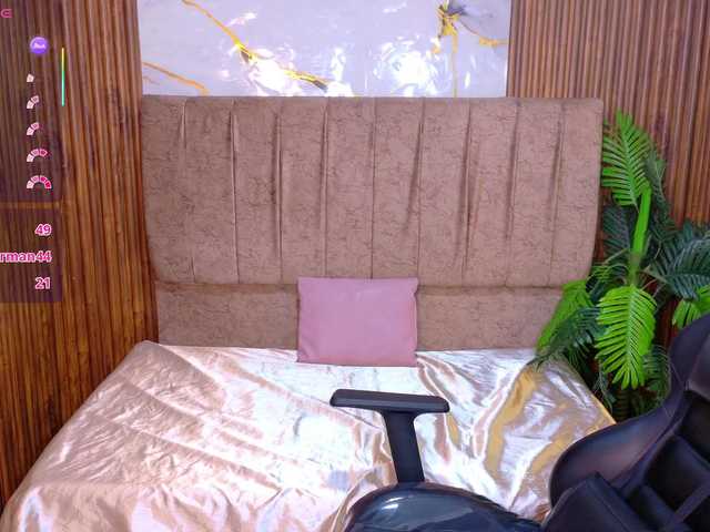 juanita-tay live cam on BongaCams