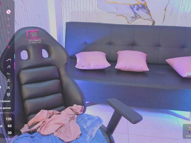 juanita-tay live cam on BongaCams