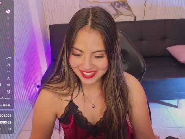 juanita-tay live cam on BongaCams