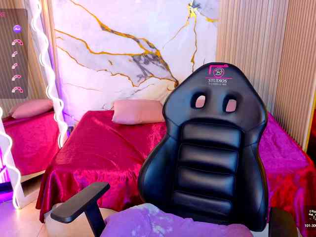 juanita-tay webcam