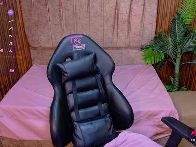 juanita-tay webcam