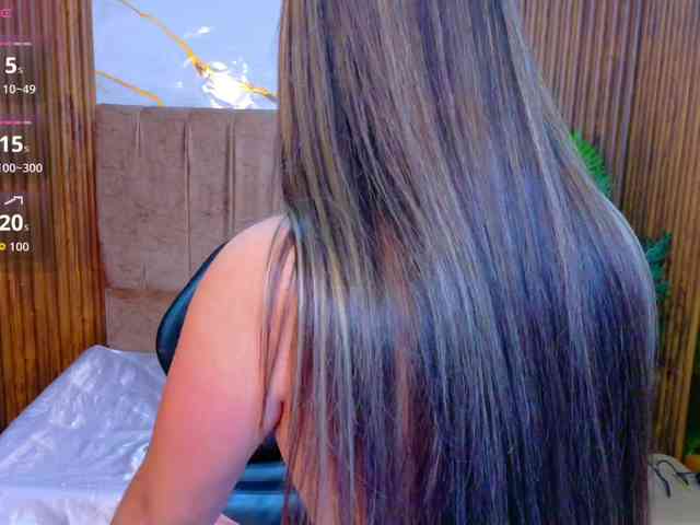 juanita-tay webcam
