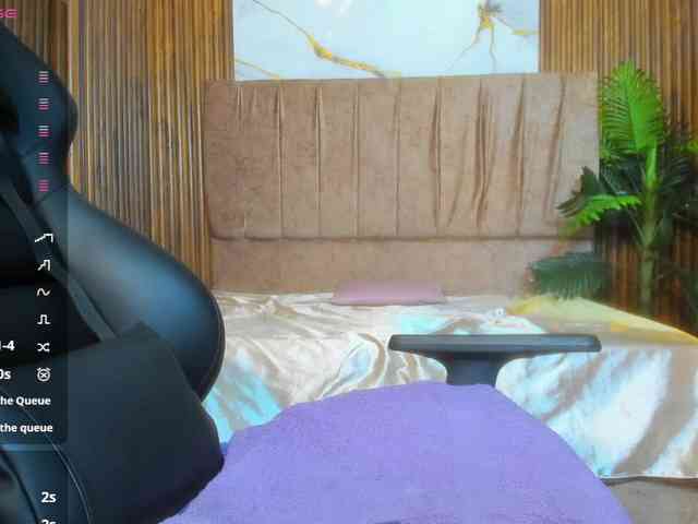 juanita-tay webcam