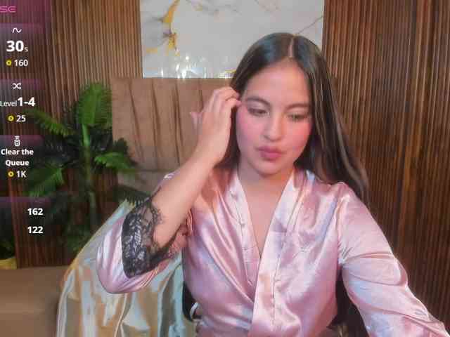 juanita-tay webcam