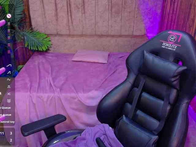 juanita-tay webcam