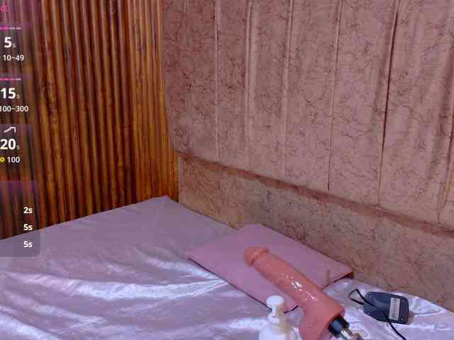 juanita-tay webcam