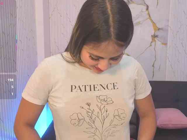 juanita-tay webcam