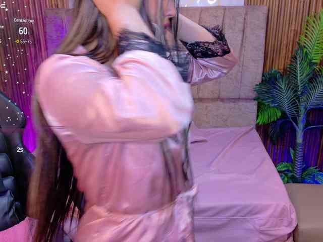 juanita-tay webcam