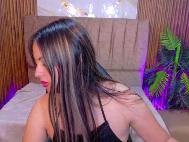 juanita-tay webcam