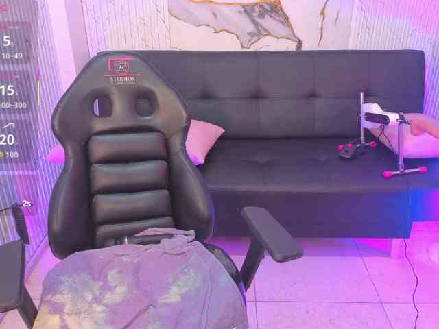 juanita-tay webcam