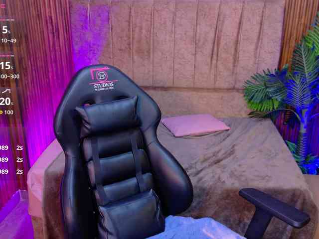 juanita-tay webcam