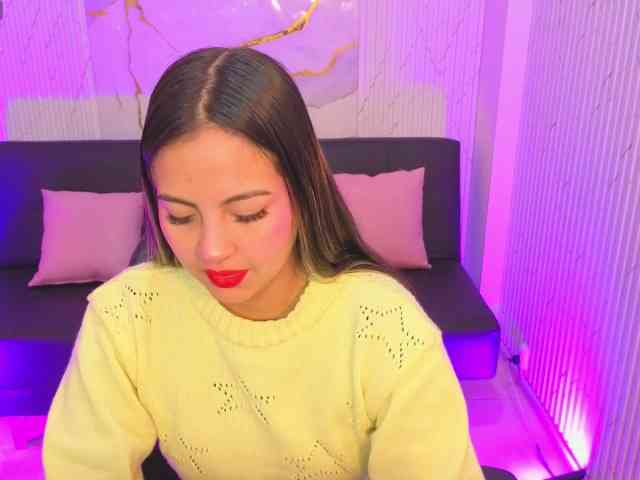 juanita-tay webcam