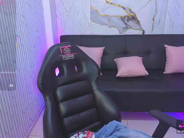 juanita-tay webcam