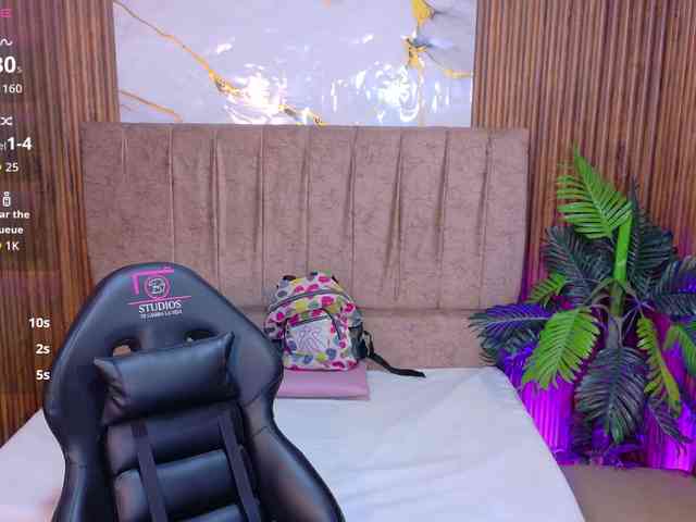 juanita-tay webcam