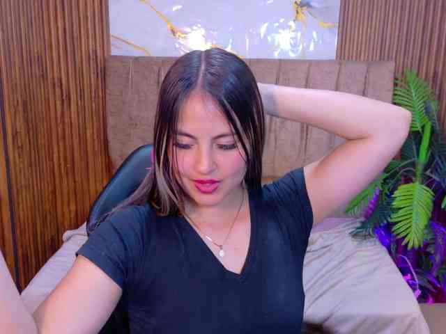 juanita-tay webcam