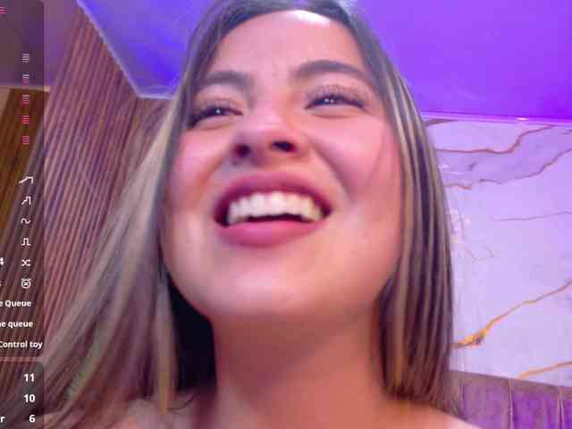 juanita-tay webcam