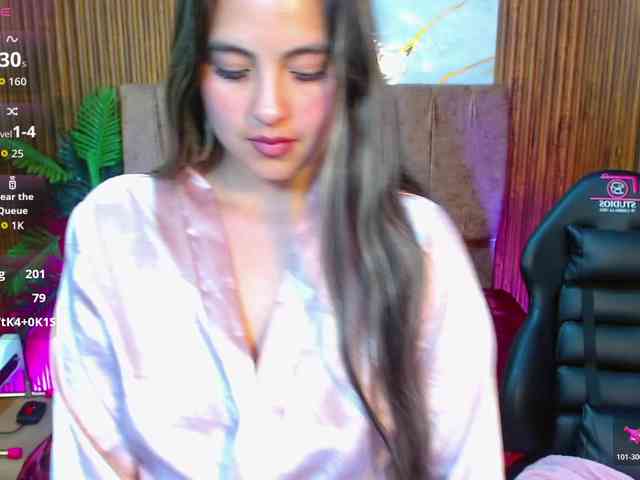 juanita-tay webcam