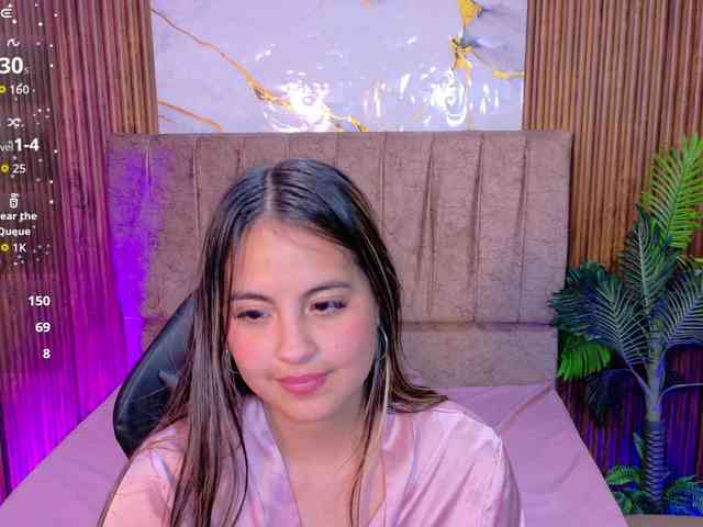juanita-tay webcam