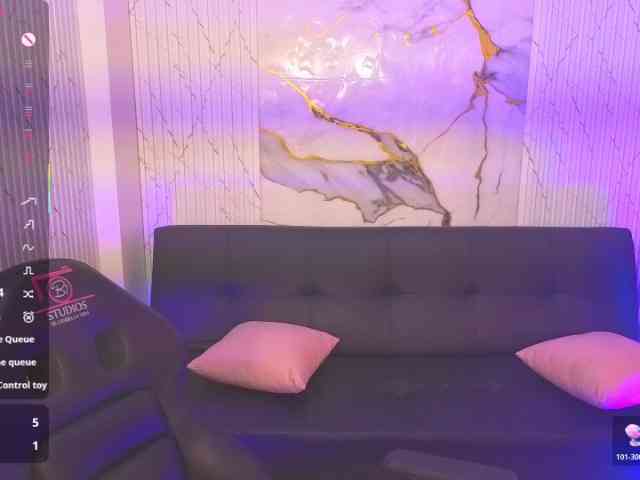 juanita-tay webcam