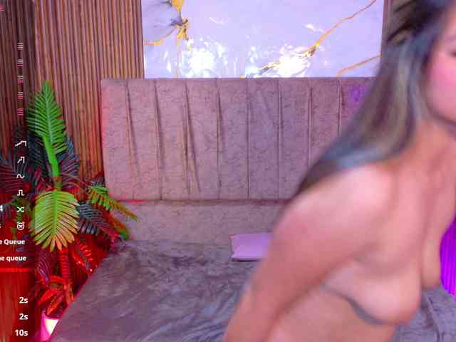 juanita-tay webcam