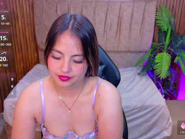 juanita-tay webcam