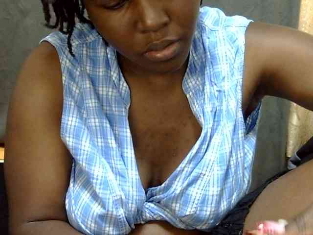 Sweet-ebony20