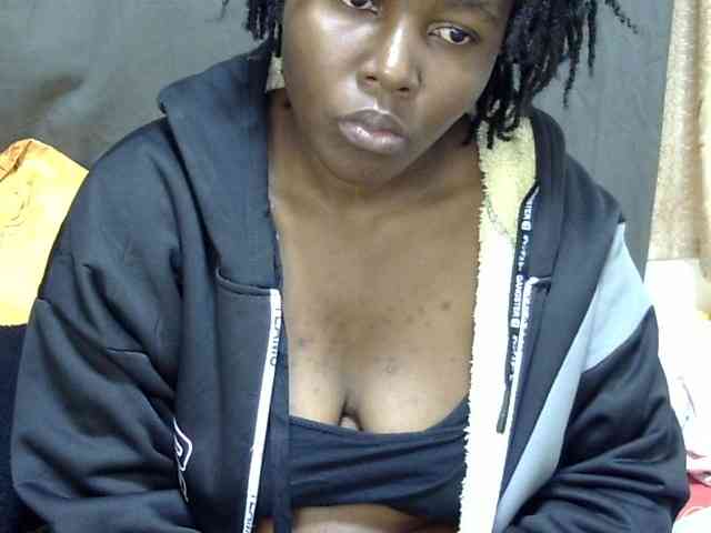 Sweet-ebony20