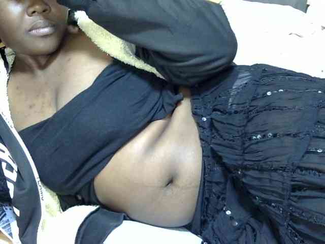 Sweet-ebony20