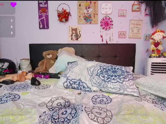 Lorrayne- live cam preview