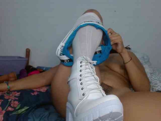Lorraynesmith webcam