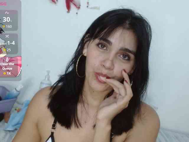 Lorraynesmith webcam