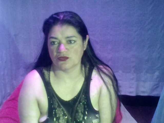 sexy-camy's BongaCams show and profile