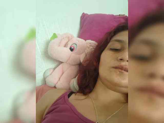 Narrowsexymonica webcam