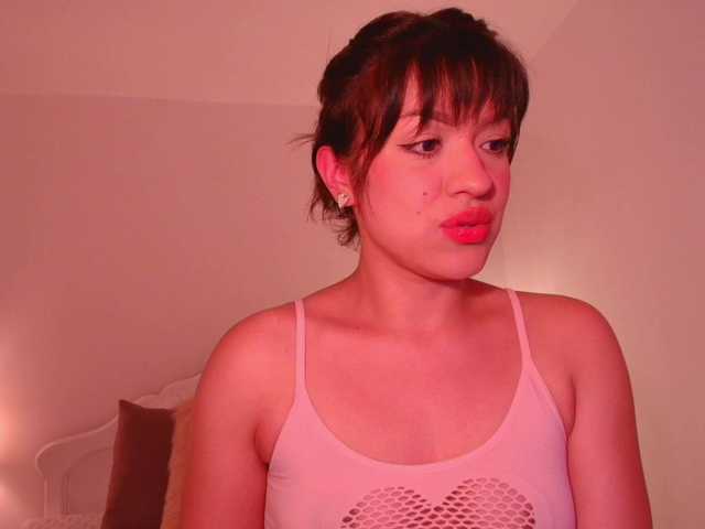 Melyzamek27 live cam on BongaCams