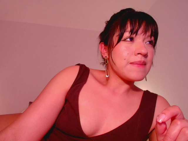 Melyzamek27 live cam on BongaCams