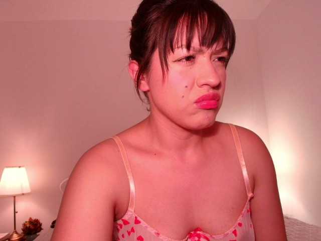Melyzamek27 live cam on BongaCams
