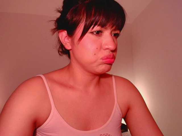 Melyzamek27 live cam on BongaCams