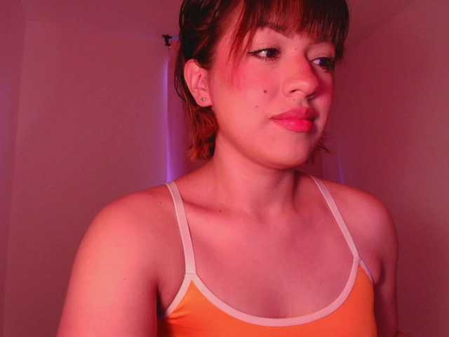 Melyzamek27 live cam on BongaCams