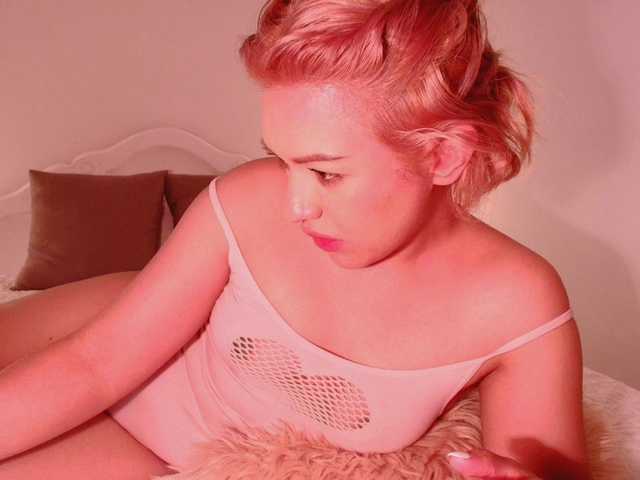 Melyzamek27 live cam on BongaCams