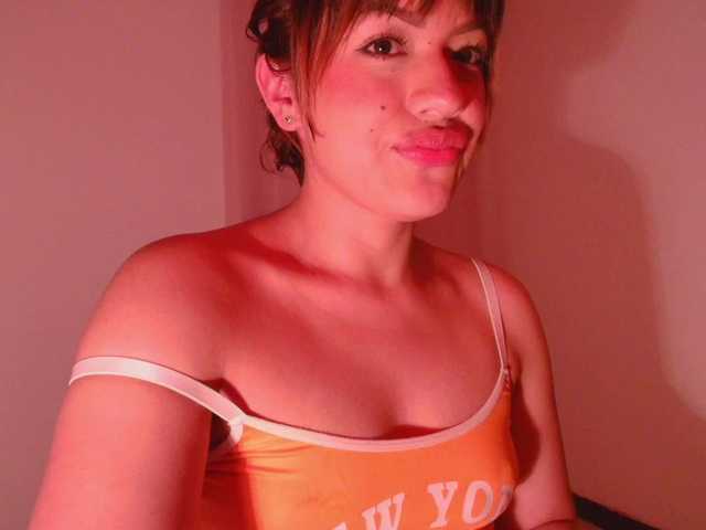 Melyzamek27 live cam on BongaCams