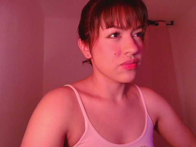 Melyzamek27 live cam on BongaCams