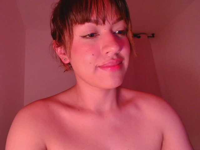 Melyzamek27 live cam on BongaCams